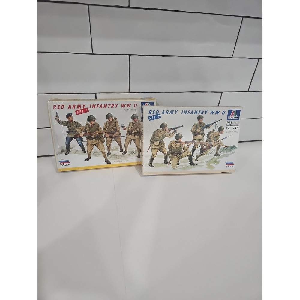 Italeri 1/35 WWII Red Army Infantry 4 figures set 1 And 2 Lot Of 2 New Open Box